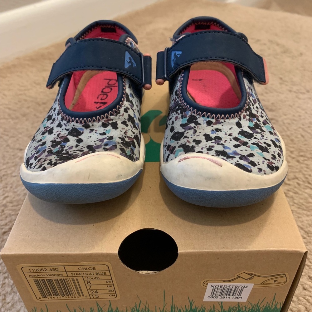 Plae size 8